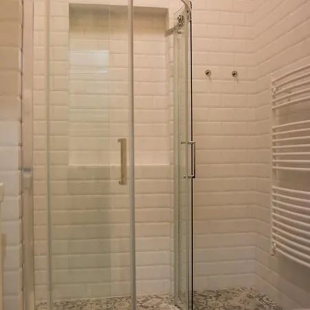 شقة Zora إغير