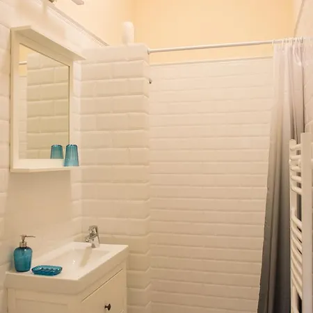 Zora شقة إغير